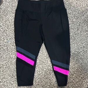 lululemon athletica Black High-Rise Capri Leggings